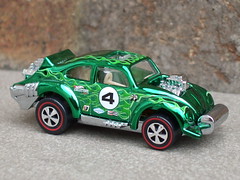 Hot Wheels Redline 2004 Neo Classics Metallic Green Evil Weevil Hot Rod VW Beetle