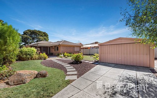 16 Calwell Ct, Mill Park VIC 3082