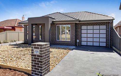 1/12 Hart Street, Airport West VIC