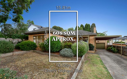 4 Cherry Orchard Rise, Box Hill North VIC 3129