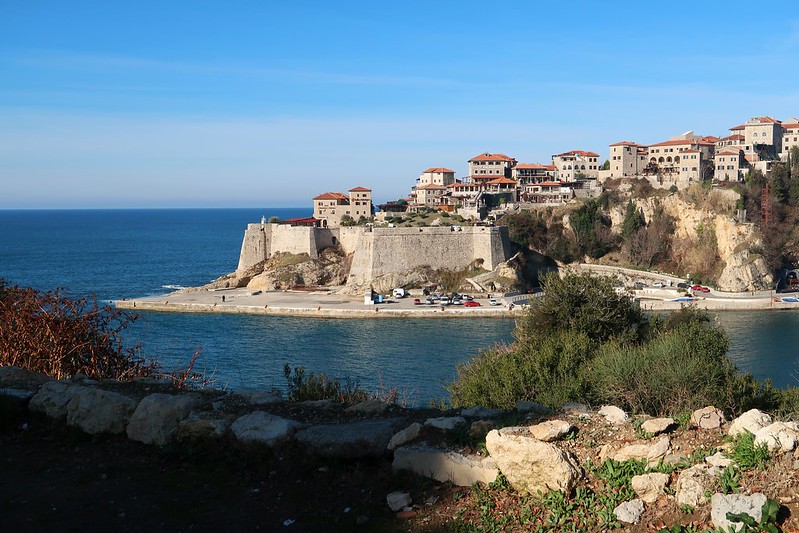 Driving to and exploring Durrës, Albania blog.