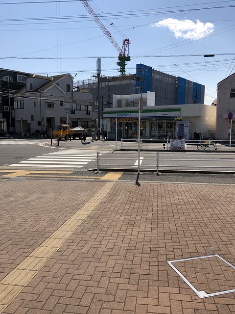 日吉本町駅から見た現地(その2)です
