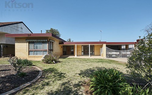 50 Nixon Crescent, Tolland NSW
