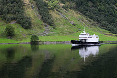 The Næroyfjord: Ferry reflections