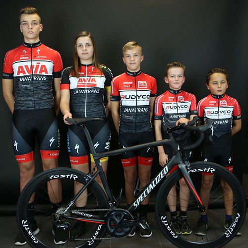Avia-Rudyco-Janatrans Cycling Team (238)