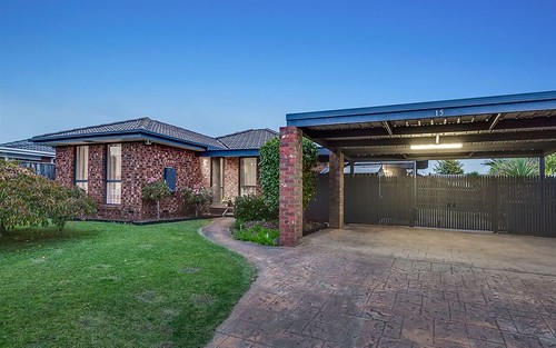 15 Burchall Crescent, Rowville VIC 3178