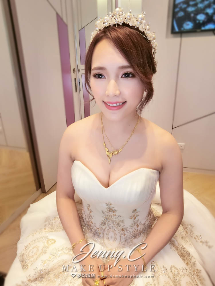 【新秘蓁妮】bride孟萱 結婚造型 / 大中華婚宴會館