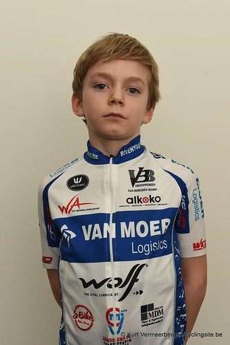 Van Moer Logistics Cycling Team (144)