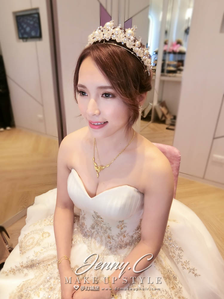 【新秘蓁妮】bride孟萱 結婚造型 / 大中華婚宴會館