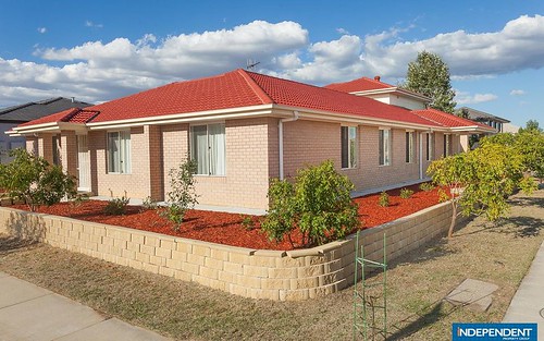 16 Donald Horne Circuit, Franklin ACT 2913