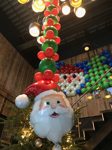 Ballonslinger Kerstman Kerst Watertuin Spijkenisse