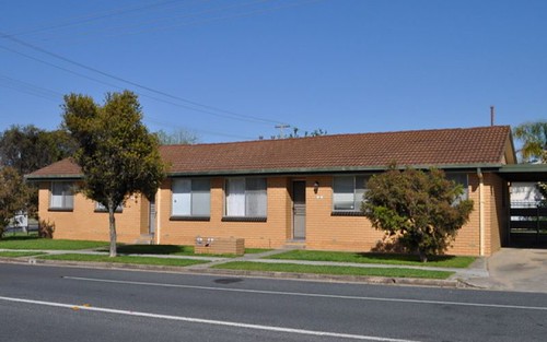 1&2,460 Douglas Road, Lavington NSW