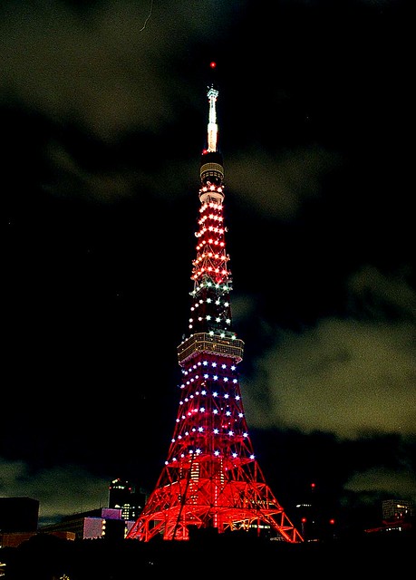 パークコート浜離宮から、多彩な東京タワー...