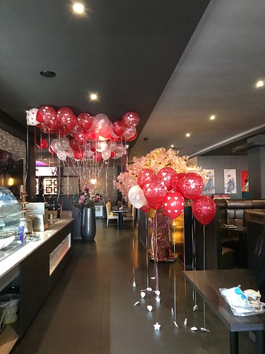 Helium Balloons Valentine's Day Goya Sushi Hoogvliet  Rotterdam