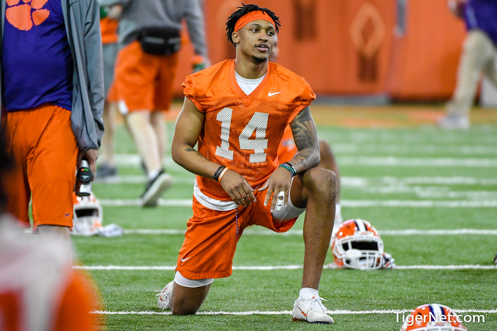 Clemson Football Photo of Diondre Overton