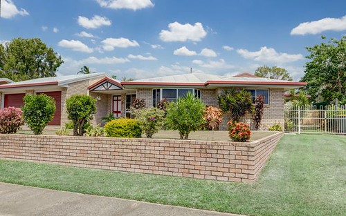 4 Holroyd St, Albion Park NSW 2527