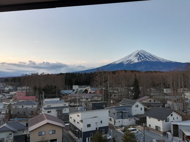 エクシブからではないですが、今朝の富士山...