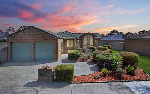 5 Jackie Cl, Rowville VIC 3178