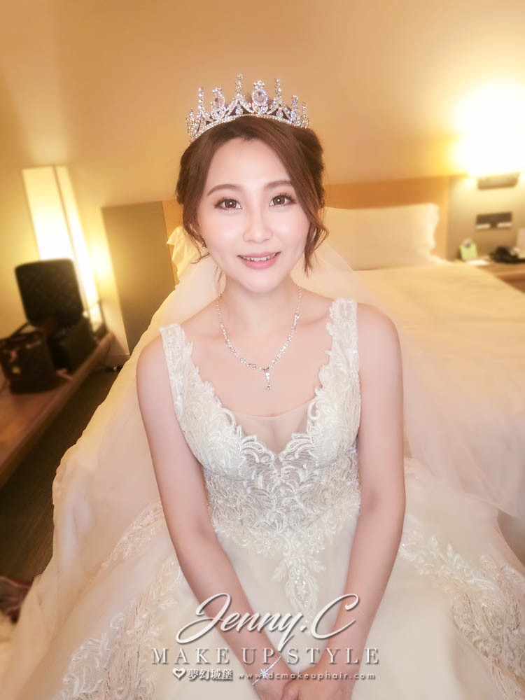 【新秘蓁妮】bride姵甄 結婚造型 /麗寶福容大飯店