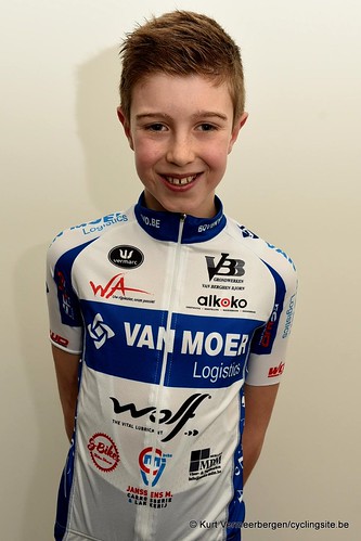 Van Moer Logistics Cycling Team (11)