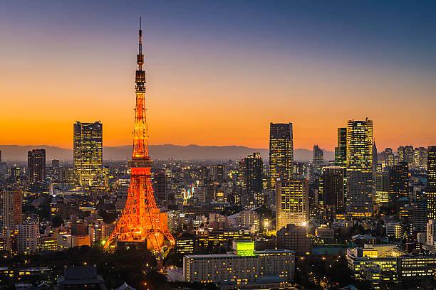 浜松町からの東京タワーは東京を代表する夜...