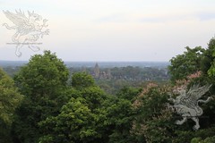 Angkor_Phnom_Bakheng_2014_02
