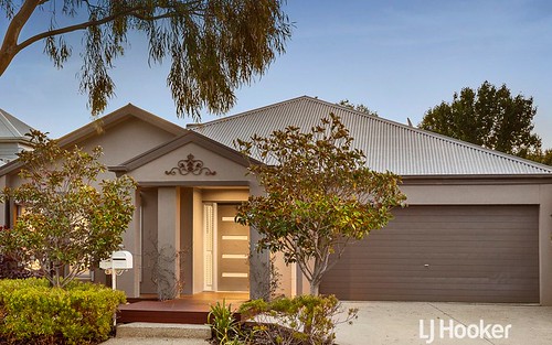 4 Cardamon Cr, Point Cook VIC 3030