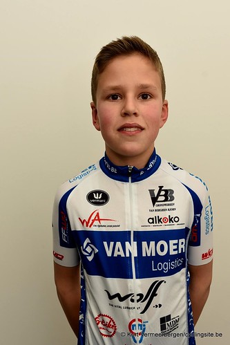 Van Moer Logistics Cycling Team (30)