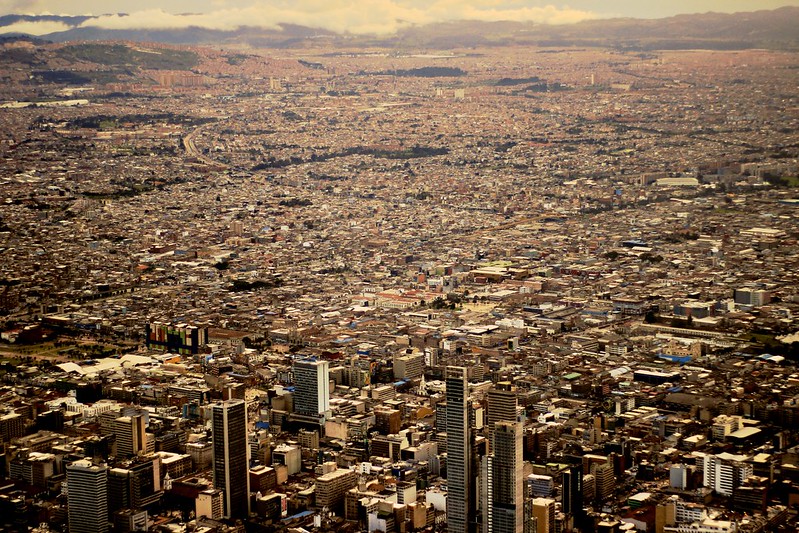 Bogotá, Sur-Occidente<br/>© <a href="https://flickr.com/people/124716461@N07" target="_blank" rel="nofollow">124716461@N07</a> (<a href="https://flickr.com/photo.gne?id=47131098471" target="_blank" rel="nofollow">Flickr</a>)