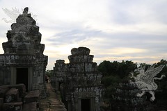 Angkor_Phnom_Bakheng_2014_08