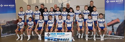 Van Moer Logistics Cycling Team (220)