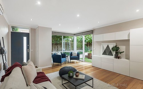1/39 Donna Buang St, Camberwell VIC 3124