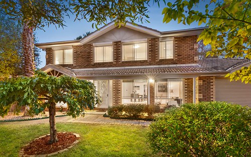 4 Pinehill Drive, Rowville VIC 3178
