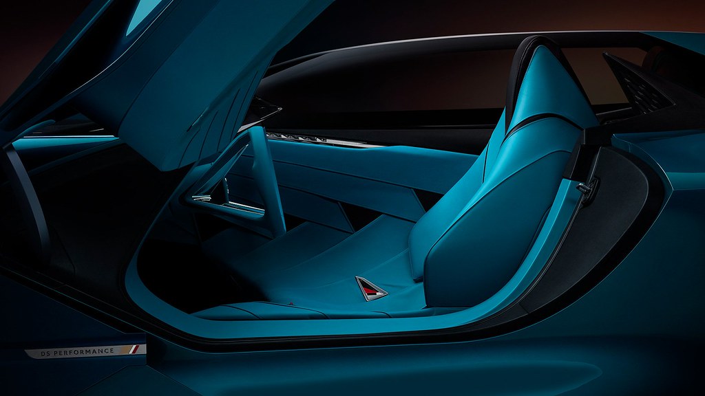 從DS X E-TENSE概念車一窺2035年的電動超跑前衛設計 13 8cb3bffa-ds-x-concept-3