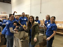 Topline and Nordstrom employees helped feed Seattle's needy. • <a style="font-size:0.8em;" href="http://www.flickr.com/photos/45709694@N06/46818718364/" target="_blank">View on Flickr</a>