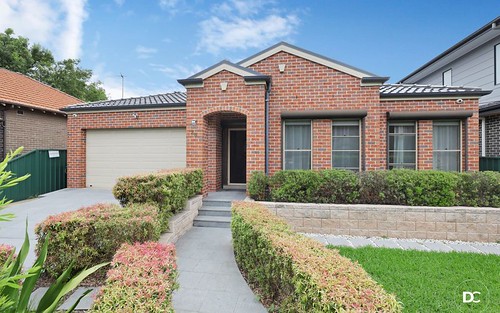 28 Queen St, Concord West NSW 2138